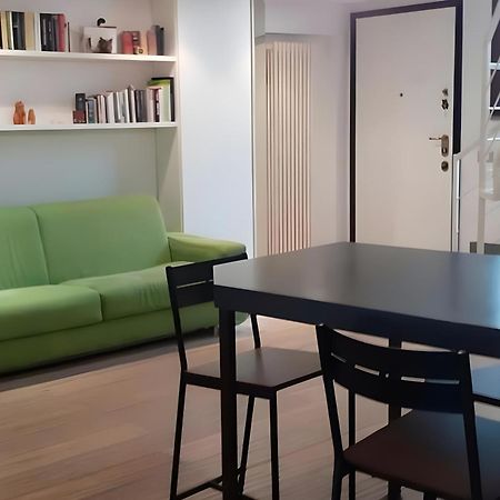 La Casa Nel Cortile-Free Parking Apartment Milano Exterior foto